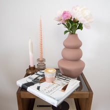 Load image into Gallery viewer, Glass Candle Holder Kate Nude and Glass Candle Holder Vayèn Amber on sidetable
